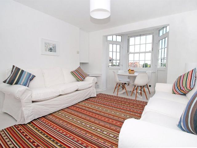 Lea Court, Emlyn Gardens, London W12, 5 bed flat to rent, £4,200 pcm | PrimeLocation