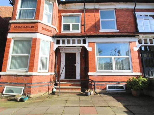 Lea Road, Stockport, Apartment