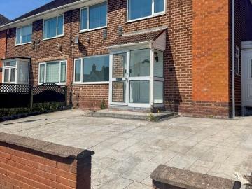 Lea Village, Birmingham B33, 3 bed property to rent, £1,300 pcm | PrimeLocation
