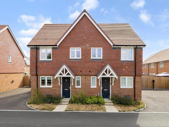 Leaf Living at The Burrows, Paddock. 3 bed semi detached house to rent £1,935 pcm £447 pw