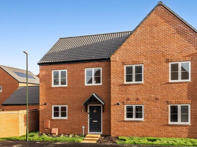 Leaf Living at Twigworth Green. 3 bed end of terrace house to rent £1,550 pcm £358 pw