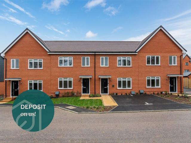 Leaf Living at Whiteley Meadows. 3 bed end of terrace house to rent £1,845 pcm £426 pw