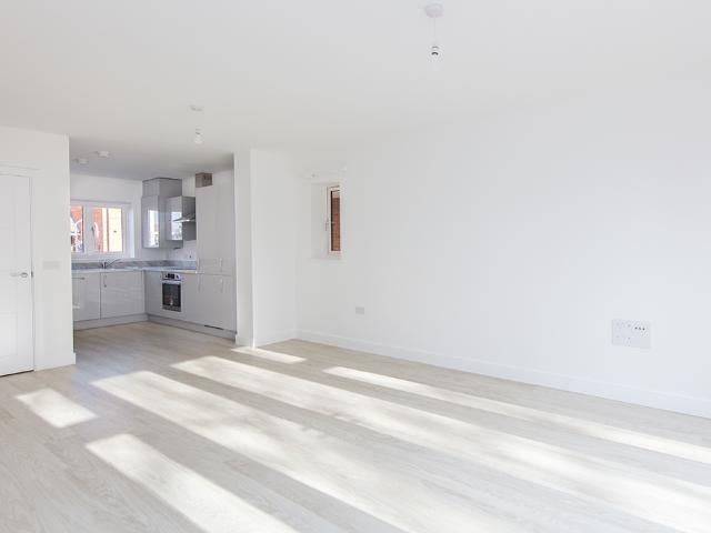 Leaf Living At Fontwell Meadows, West Sussex BN18, 0Xz, 4 bed semi detached house to rent, £2,000 pcm | PrimeLocation