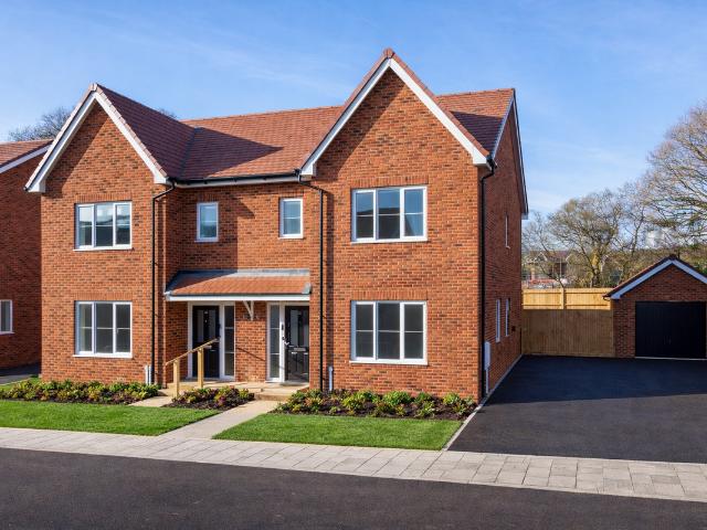Leaf Living At Summerhill Gardens, Polegate, Hailsham BN27, 3Zb, 3 bed semi detached house to rent, £1,675 pcm | PrimeLocation
