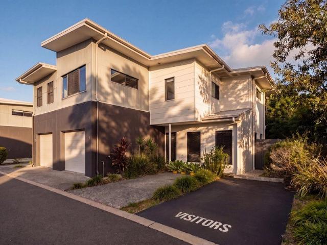 Leafy and Locale 151m2 Under Roof