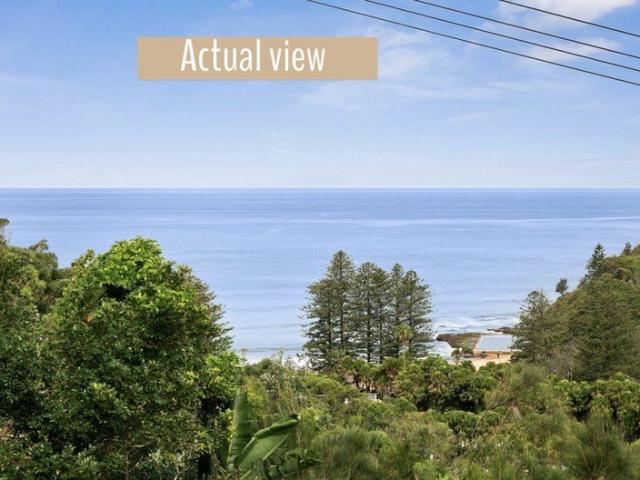 Leafy Beach House with Self Contained Apartment! INSPECTION ACCESS VIA PATHWAY BETWEEN 25 & 27 PLATEAU RD