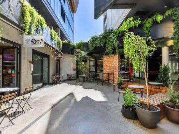 Leafy. Connected. Ground Floor