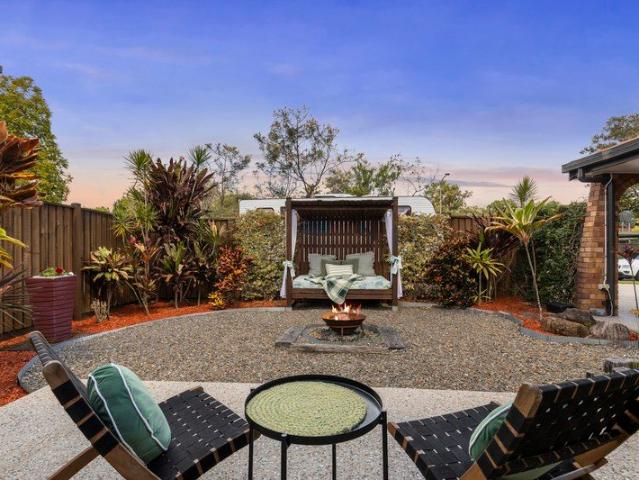 Leafy Family Living in the Heart of Ferny Grove