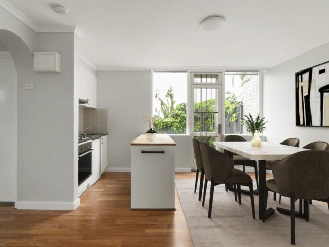 Leafy Ground Floor Haven with Private Courtyard