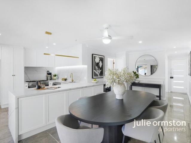 LEAFY LOCATION WITH A SUPERB RENOVATION!