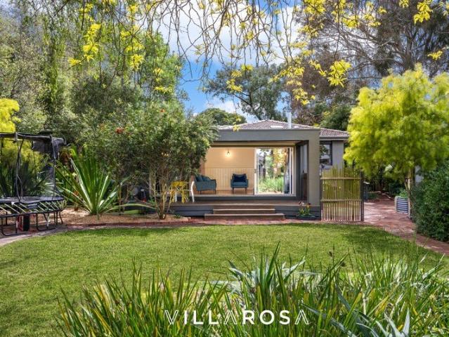 Leafy retreat on 1120m2