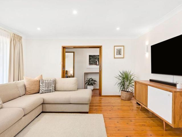 Leafy retreat with everyday convenience