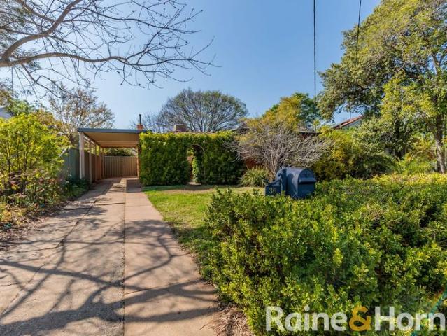 Leafy South Dubbo Location