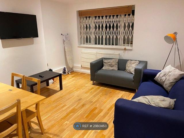 Lear House, London SW4, 4 bed flat to rent, £3,950 pcm | PrimeLocation