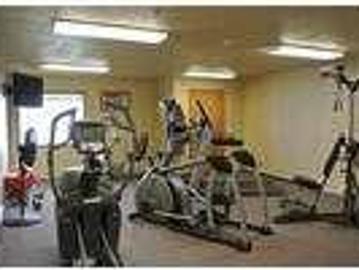 Lease Spacious 1+1. Approx 1,016 sf of Living Space!