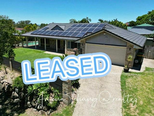 Leased 4 Bedroom Family Home with Swimming Pool
