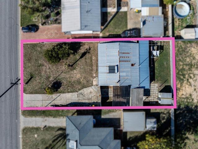 Leased Home on a Huge 809sqm Potential Subdivision Opportunity Block