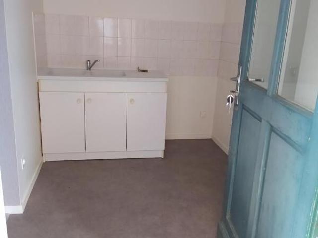 Leasing Appartement 2 pièces 40 m² Lignac