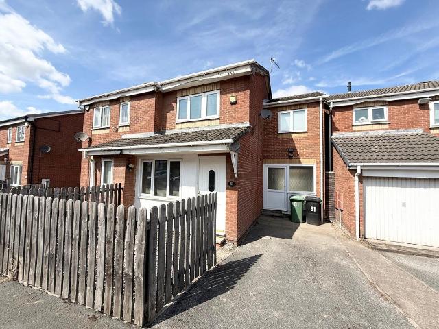 Leasowe Road, Leeds, West Yorkshire LS10, 3 bed semi detached house to rent, £1,200 pcm | PrimeLocation