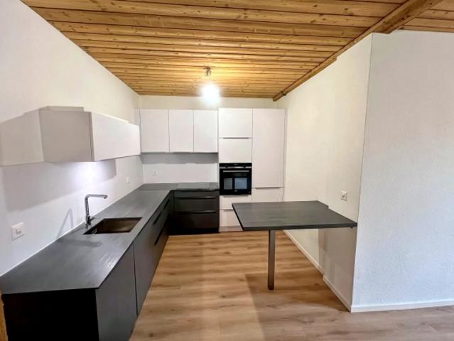 Lebe im Herzen von Moutier in einer prächtigen Wohnung
