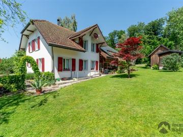 Leben am Waldrand authentisch, ruhig und voller Möglichkeiten