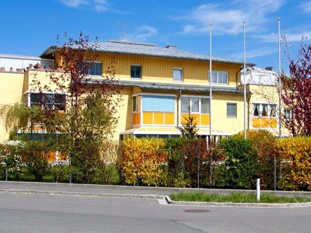 Leben am Fuße des Kreuzbergl Stilvolle 3 Zimmer Wohnung mit Wintergarten