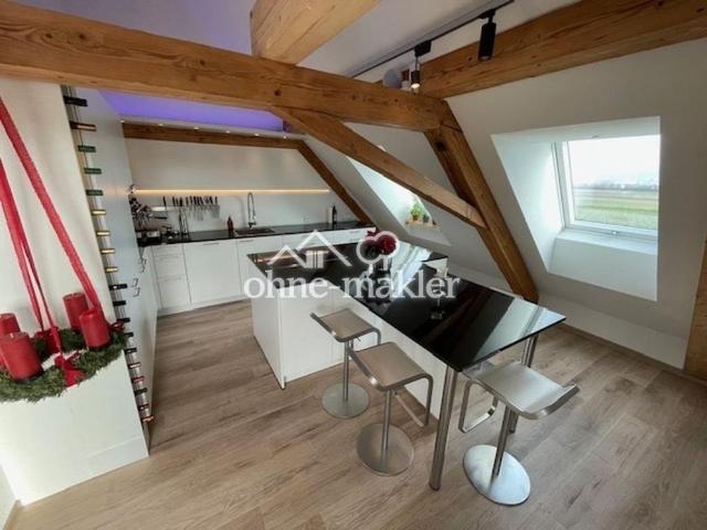Leben am Kapellenhof Bad Krozingen, Penthousewohnung m. Weitblick, Historischer Flair trifft Moderne