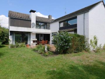 Leben in bester Lage von Lippstadt Großzügiges Einfamilienhaus auf weitläufigem Grundstück