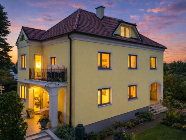 Leben in der Landhausvilla – arbeiten in Wien, HBF in ca. 30min, Pool + Doppelgarage