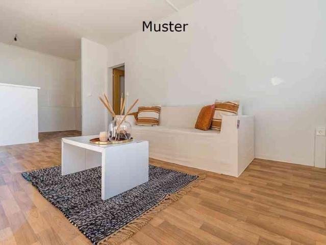 Leben mitten in der Stadt. Geräumige 2,5 Zimmer Stadtwohnung