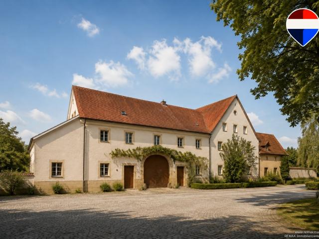 Leben mit Geschichte – liebevoll sanierter Vierseitenhof für Familie mit großzügigem Platzangebot