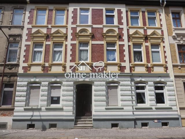 Lebendiges Stadtwohnen: 2 Raum Wohnung in Dessau Roßlau