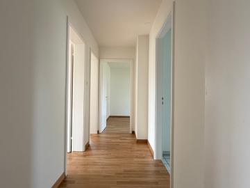 LEBENSQUALITÄT 4 ZIMMERWOHNUNG AN FAMILIENFREUNDLICHER LAGE