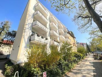 Charlottenburg-Wilmersdorf - Keller, Balkon