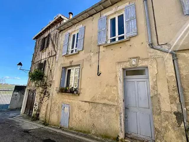 Lectoure 32700 Achat / Vente maison 3 pièces t3 au dernier étage