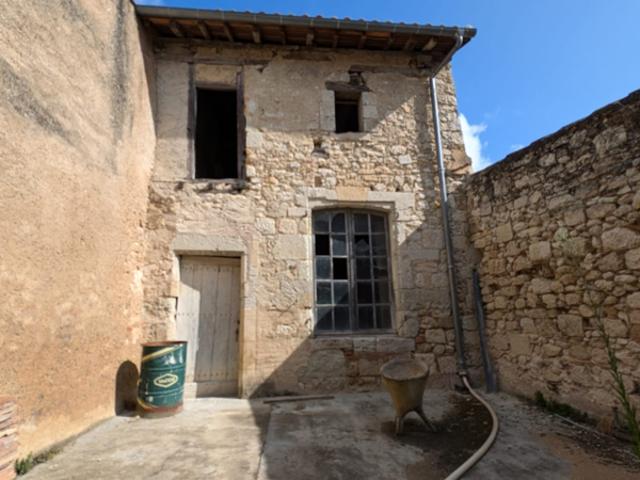 Lectoure centre Maison à Rénover entièrement