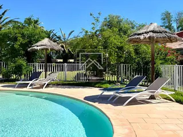 Lecci 20137 Achat / Vente appartement 4 pièces t4 piscine