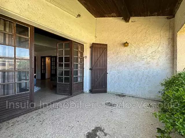 Lecci 20137 Achat / Vente appartement 3 pièces t3 au dernier étage terrasse