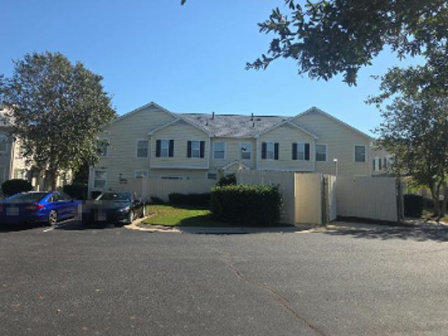 Leckford Dr