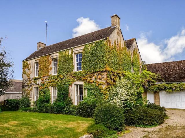 Leckhampton, GL53 5 bed detached house to rent £3,750 pcm £865 pw