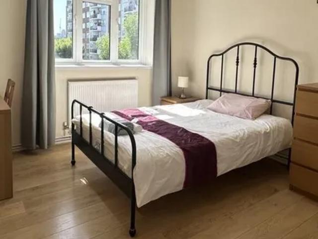 Ledbury House, Portobello Court, London, W11 2DN, United Kingdom | 3 bed house for rent #167884389 | Rentberry