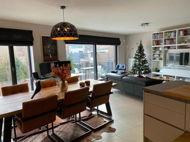 LEDE CENTRUM Ruim, lichtrijk appartement op toplocatie