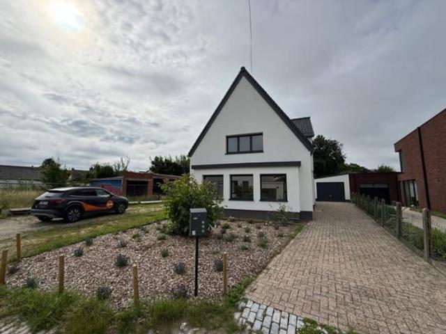 LEDE Gerenoveerde OB met grote tuin & garage