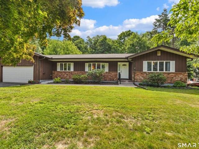 Ledge Dr, Berlin, Home For Sale