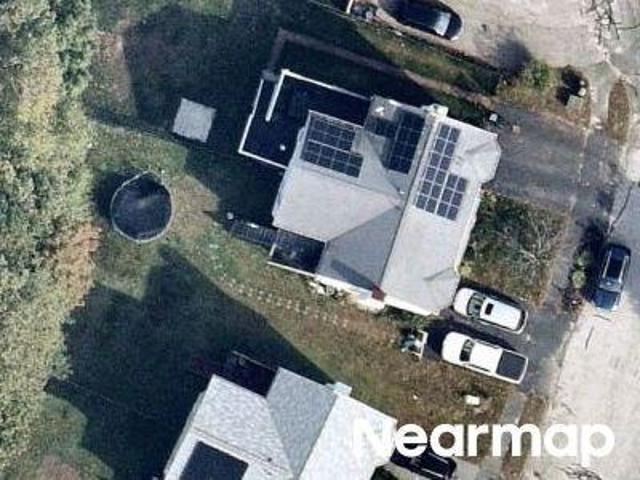 Ledgecrest Dr