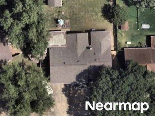 Ledgewood Ln