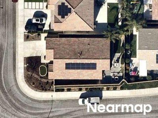 Leeward Ct