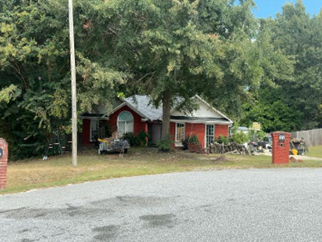 Lee Rd 2077