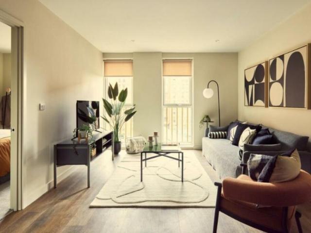 Leeds, UK LS1, 2 bed flat to rent, £1,395 pcm | PrimeLocation