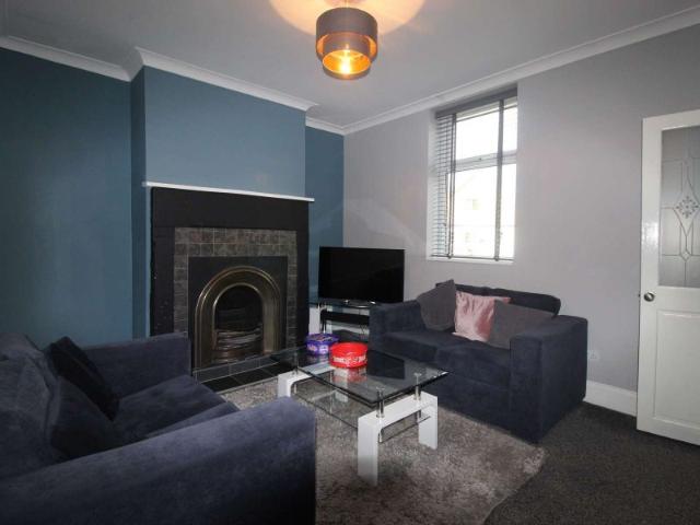 Leeds, UK LS27, 4 bed shared accommodation to rent, £495 pcm | PrimeLocation